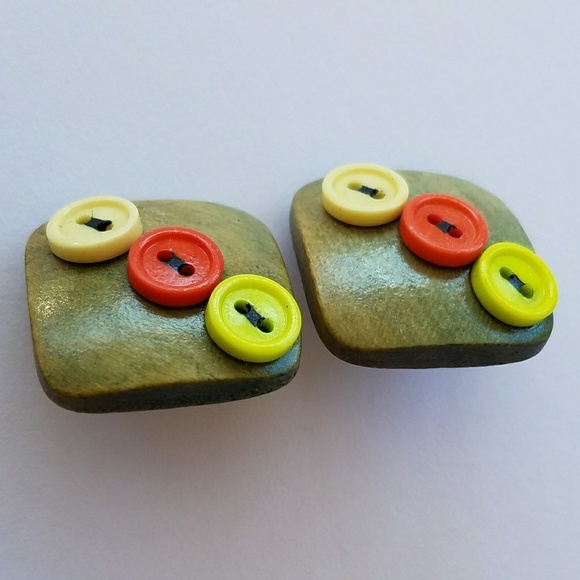 Unbranded Jewelry - Vintage Clip Earrings Green Square with lime, orange & yellow buttons